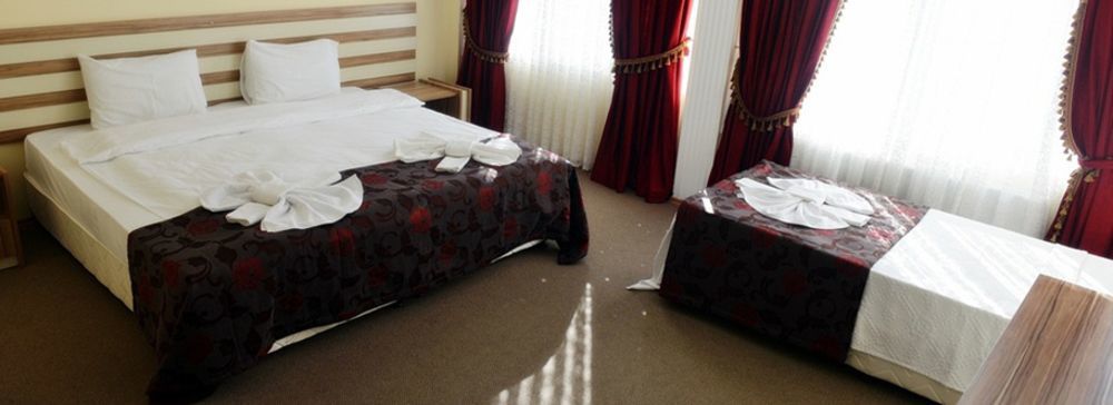 Tj'S Hotel 埃杰阿巴德 外观 照片